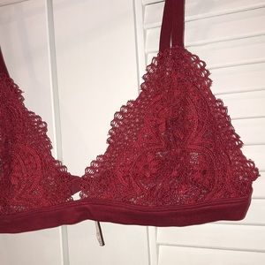 Victoria’s Secret Red Lace Bra Size Large